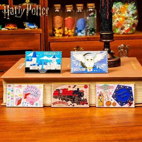 HARRY POTTER Harry Potter Hogwarts Castle Hedwig Magnetic Sticker By Hage Anime / Games Fridge Magnets