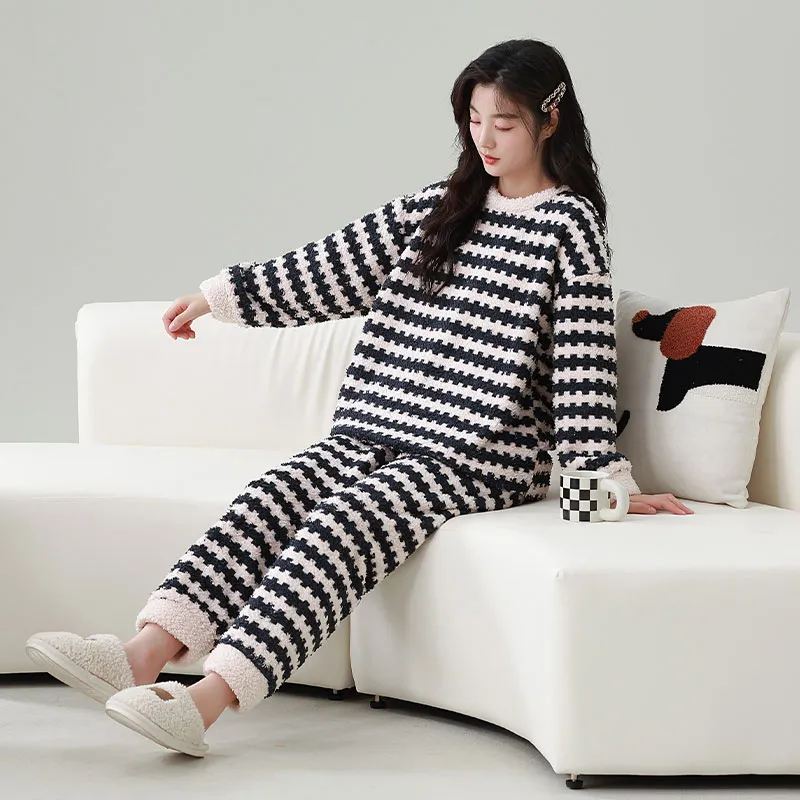 UAVAE Unisex Pajama Sets-4