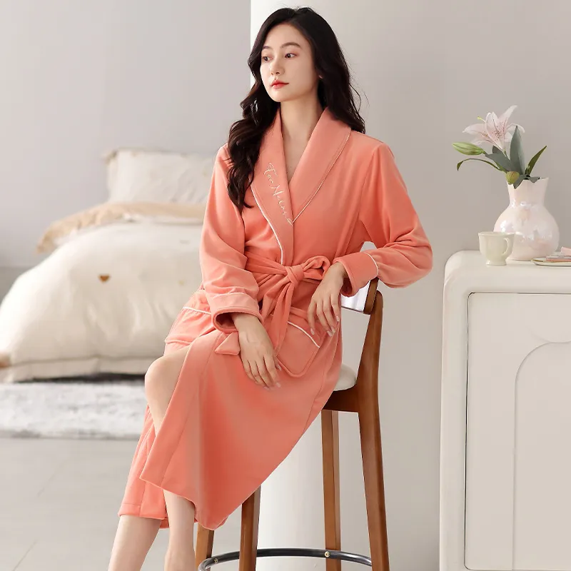 UAVAE Pajama Robe Bathrobe Women's Qiu Fei Red-1