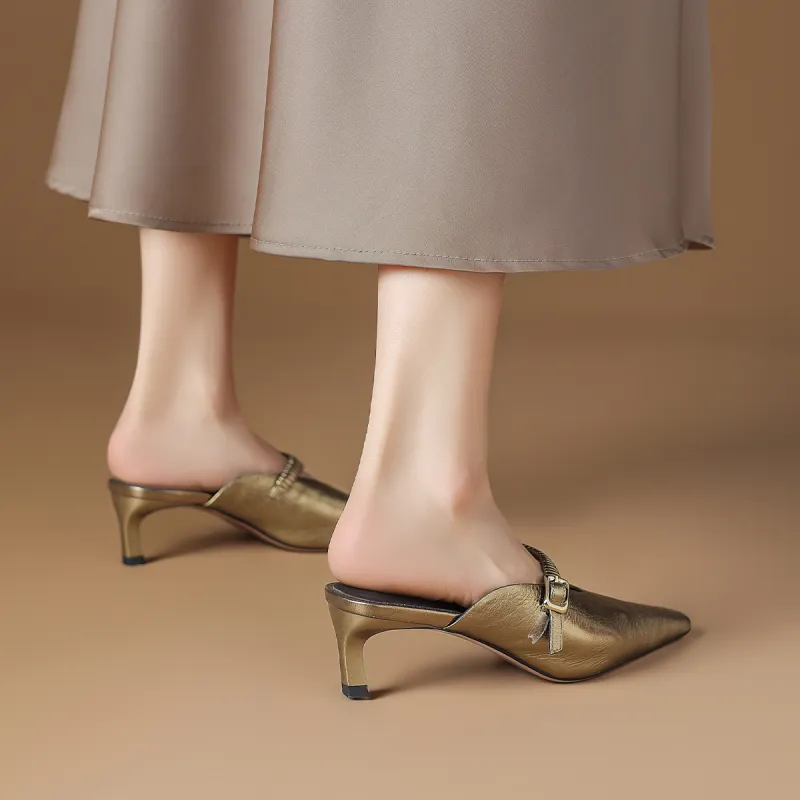 Rosa Bianca Closed Toe Slippers Women's Antique Gold-4