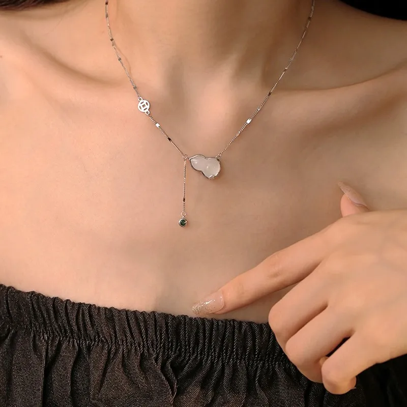 TIANJUE Natural Chalcedony Necklaces Unisex-1