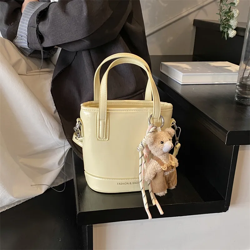 PINK·LAND PU Handbag Regular Women's Yellow/Black/Blue/Pink/Ecru-3