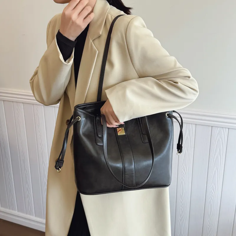 PINK·LAND PU Tote Bag Shopping Bag Shoulder Bags Women's Black/Coffee/Brown/Mud-4