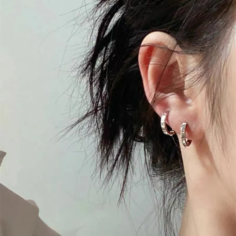 GELUTU Normcore Style Small Circle Earrings Unisex-3