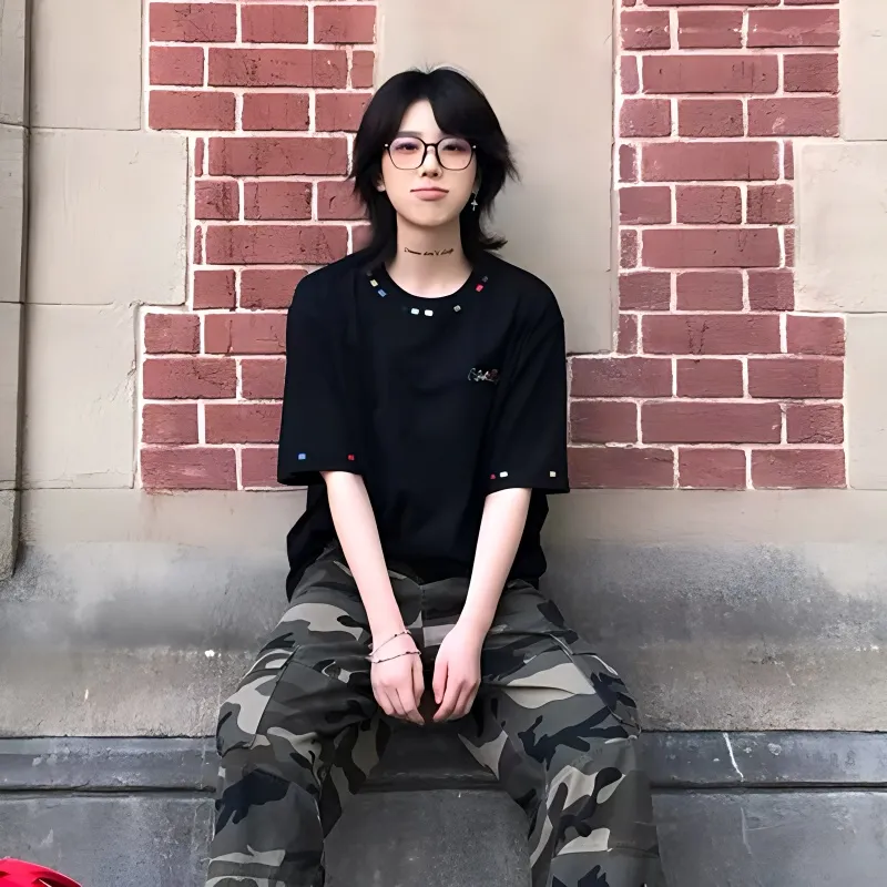 ULTRA QUATTRO T-Shirts Unisex-3