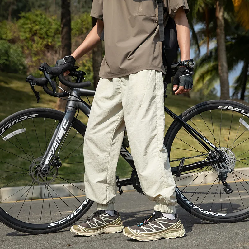 VanCamel Cargo Pants Unisex-6