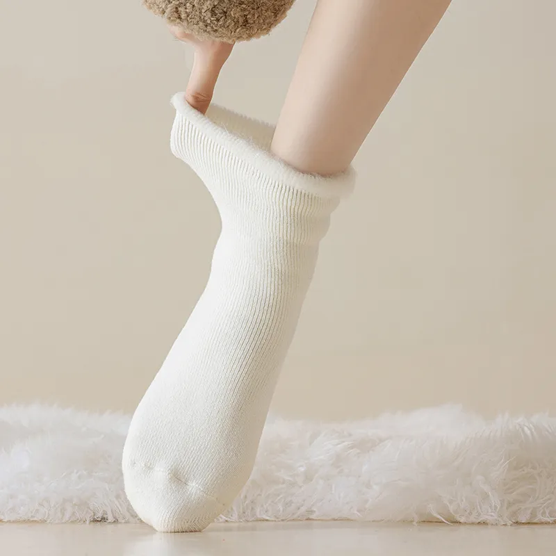Caramella Mid Calf Socks Women's 3 Pack-19