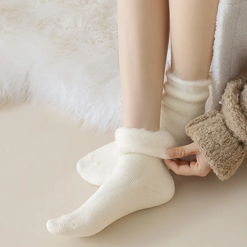 Caramella Mid Calf Socks Women's 3 Pack-124