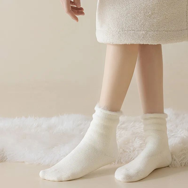 Caramella Mid Calf Socks Women's 3 Pack-110