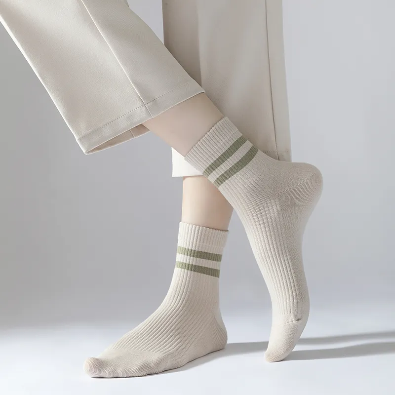 Caramella Mid-Calf Socks Women's 4 Pack-18