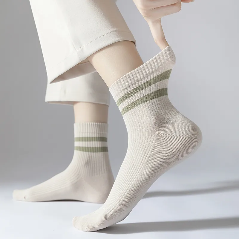Caramella Mid-Calf Socks Women's 4 Pack-16