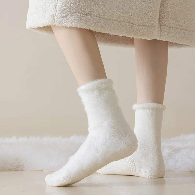 Caramella Mid Calf Socks Women's 3 Pack-20