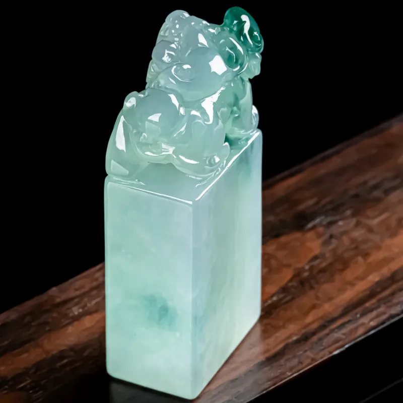 LIYUFU Ice Glutinous Jadeite Seals Unisex-3
