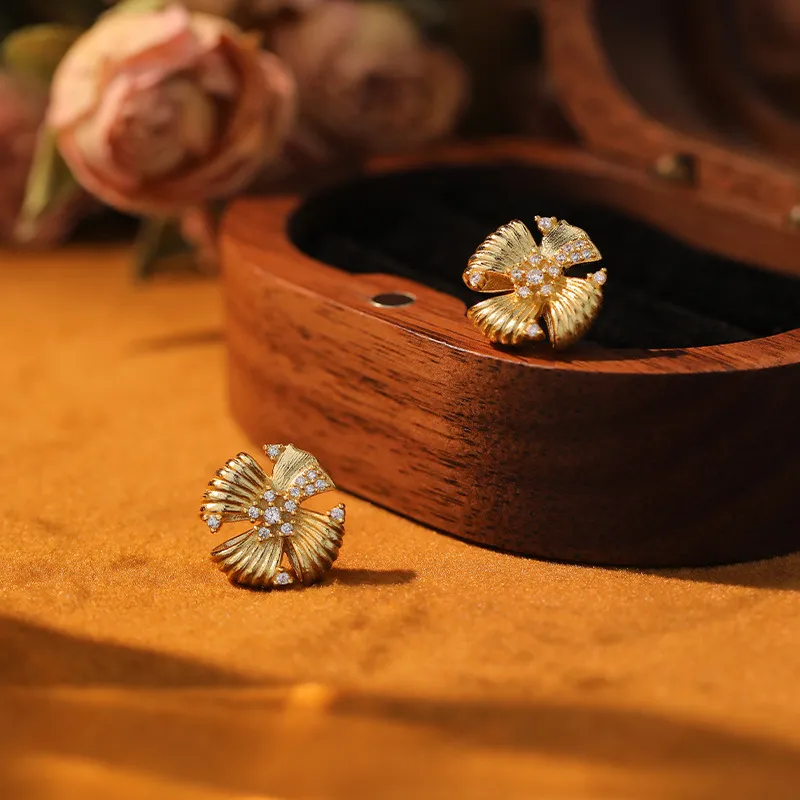 MONI JEWELLERY S925 Silver Stud Earrings Women's-1