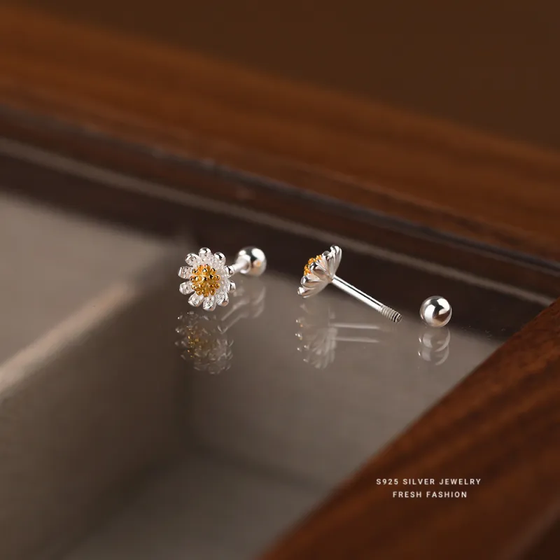 MONI JEWELLERY S925 Silver Stud Earrings Women's-6