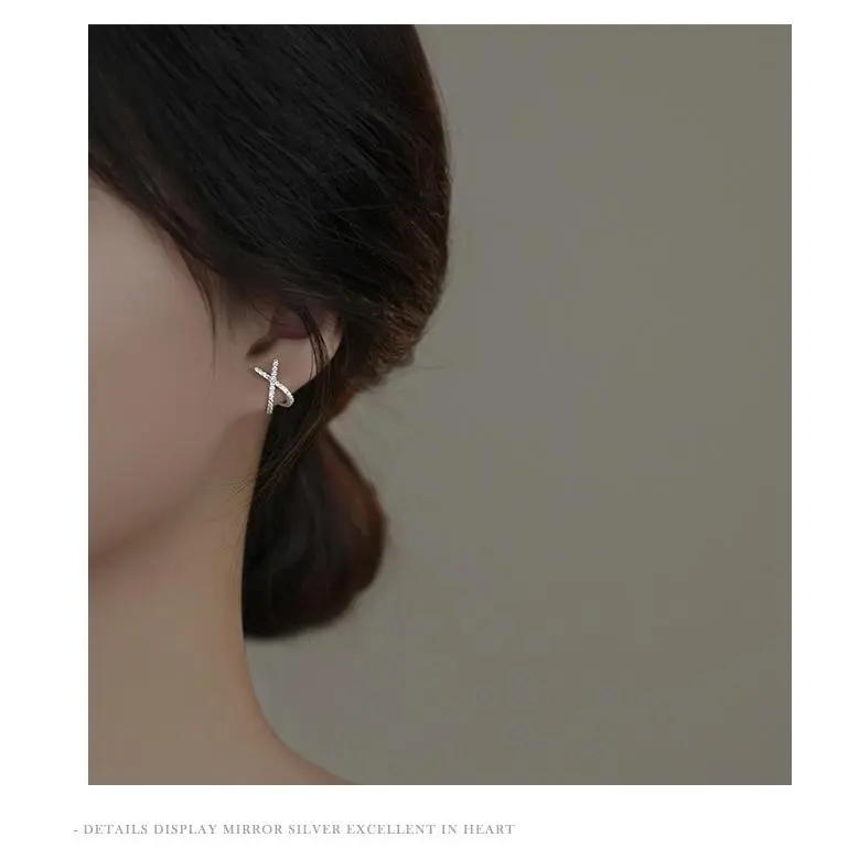 MONI JEWELLERY S925 Silver Stud Earrings Women's-1