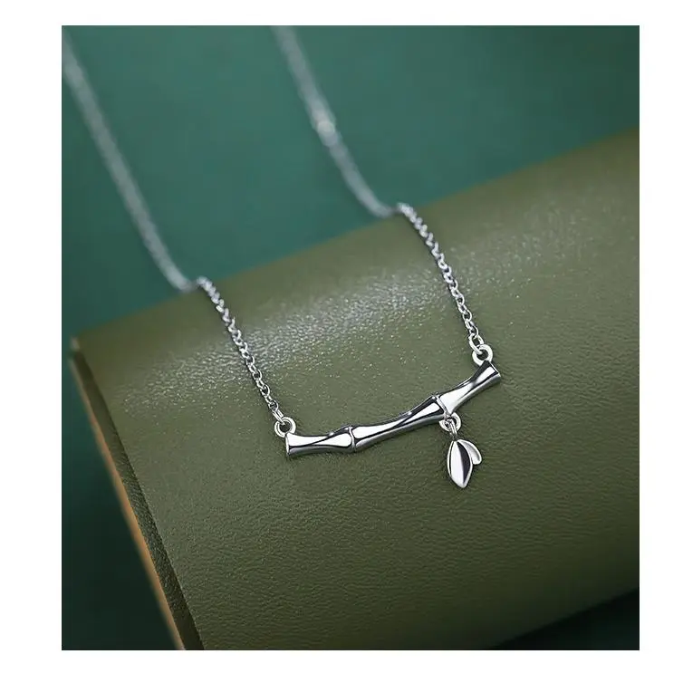 MONI JEWELLERY S999 Silver Necklaces Women's-1