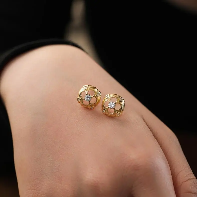 MONI JEWELLERY S925 Silver Stud Earrings Women's-4