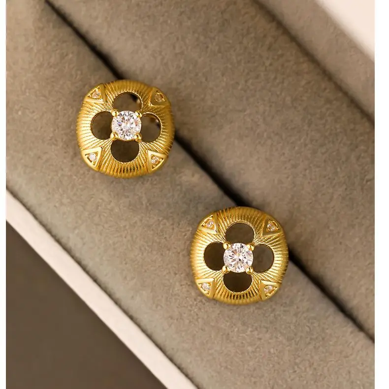 MONI JEWELLERY S925 Silver Stud Earrings Women's-5