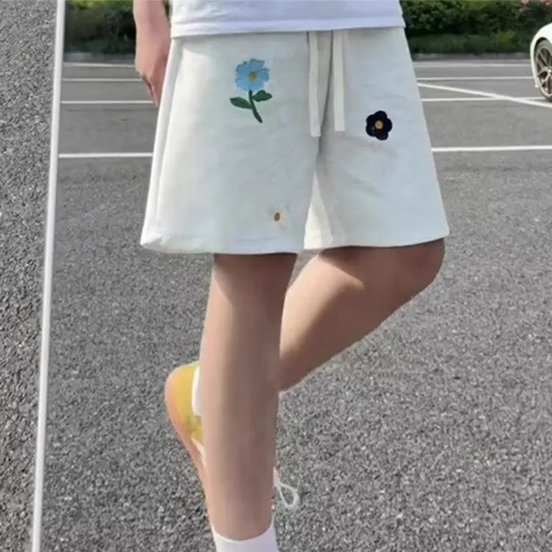 T IRA Casual Shorts Unisex White-3