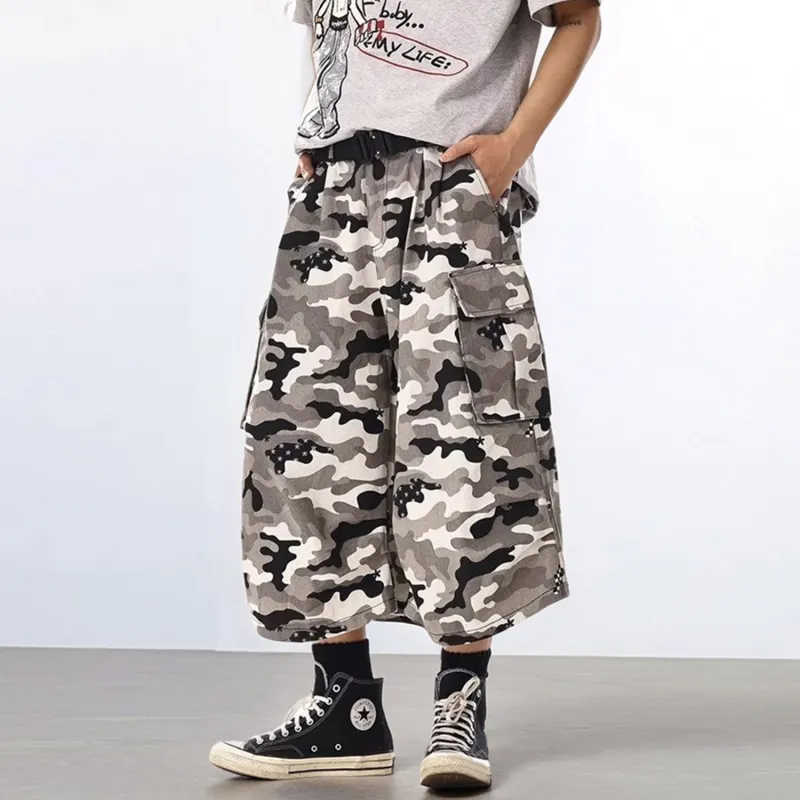 T-IRA Cargo Shorts Unisex Camouflage-7