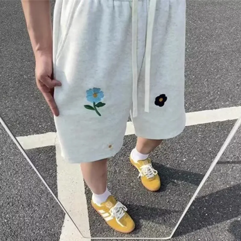 T IRA Casual Shorts Unisex White-2