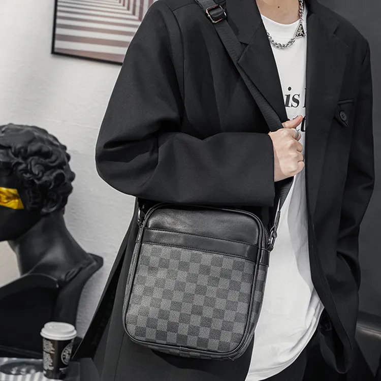 Yalu PVC Crossbody Bag, Shoulder Bag Men's Black-5