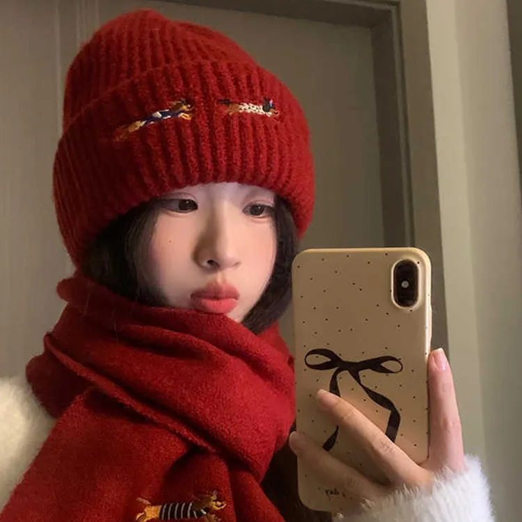 Yalu Polyester Beanies Unisex Gift Box Set-3