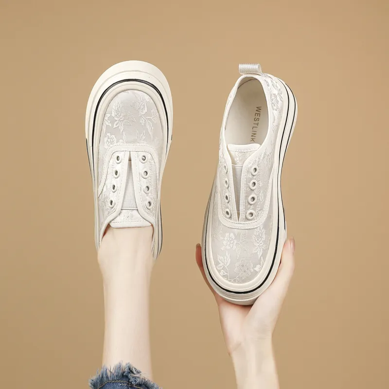 WESTLINK Anti Slip Wear Resistant Low Top Skateboard Shoes Women's Beige-6