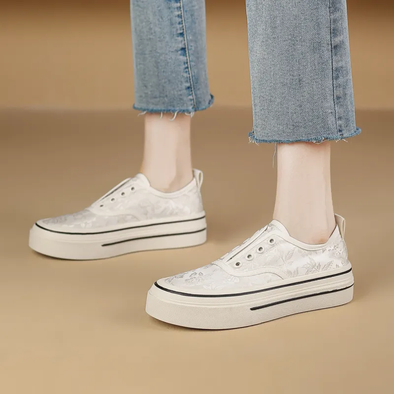 WESTLINK Anti Slip Wear Resistant Low Top Skateboard Shoes Women's Beige-2