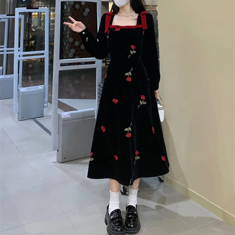GULIANFEI Long Sleeved Dresses Women's Black-2