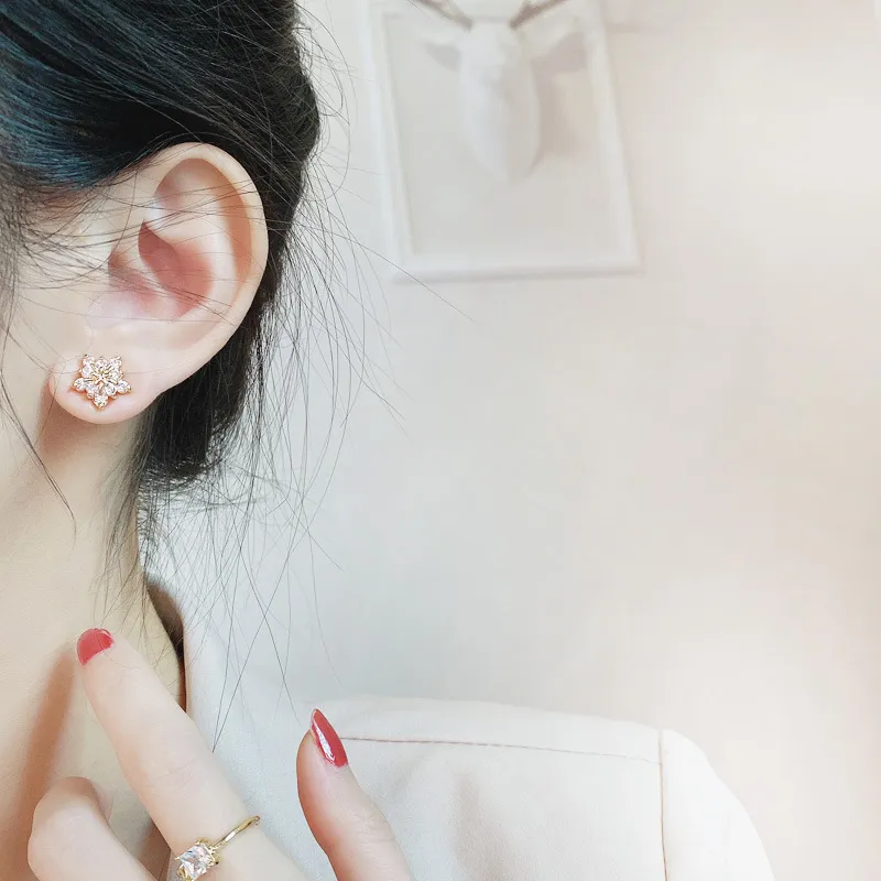 QIANFANGDAHUANGYE Zircon Stud Earrings Women's-1