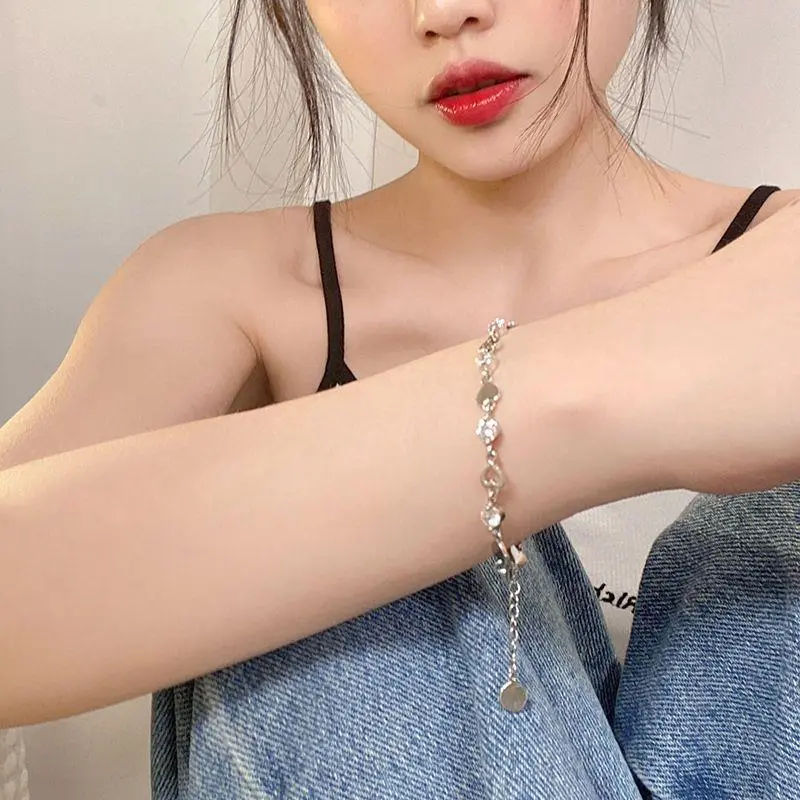QIANFANGDAHUANGYE Alloy Bracelets Women's-1
