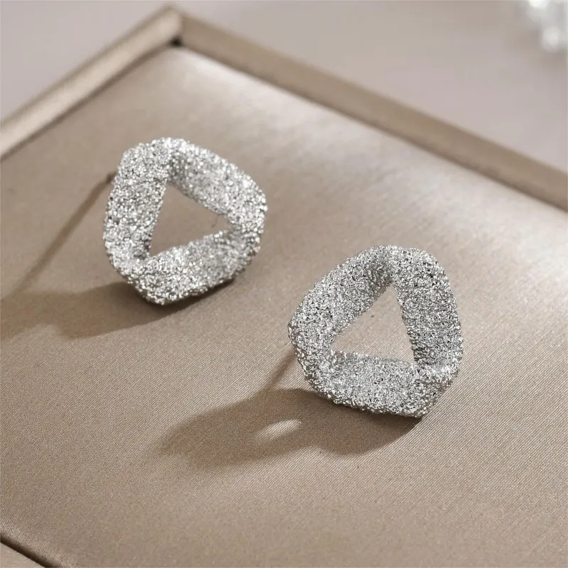QIANFANGDAHUANGYE Alloy Stud Earrings Women's-2