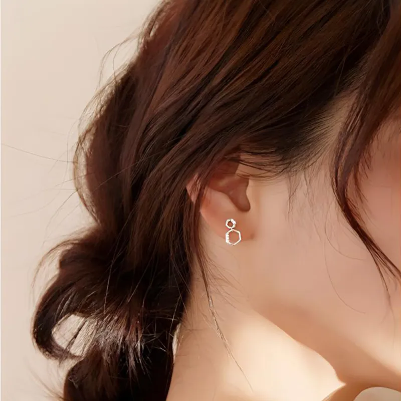 QIANFANGDAHUANGYE Alloy Earrings Women's-1
