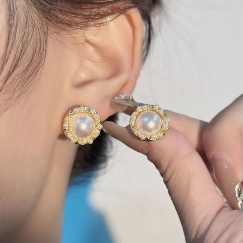 QIANFANGDAHUANGYE Alloy Stud Earrings Women's-1