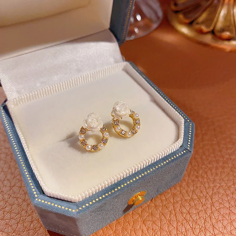 QIANFANGDAHUANGYE Zircon Stud Earrings Women's-1