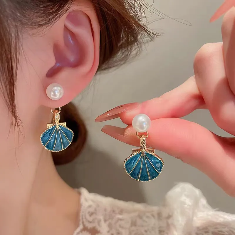 QIANFANGDAHUANGYE Oil Drip Earrings Women's-1
