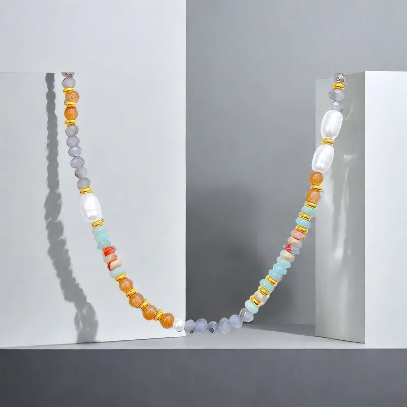QIANFANGDAHUANGYE Resin Necklaces Women's-3
