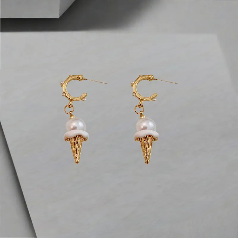 QIANFANGDAHUANGYE Alloy Earrings Women's-3