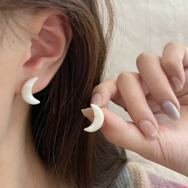 QIANFANGDAHUANGYE Resin Stud Earrings Women's-1