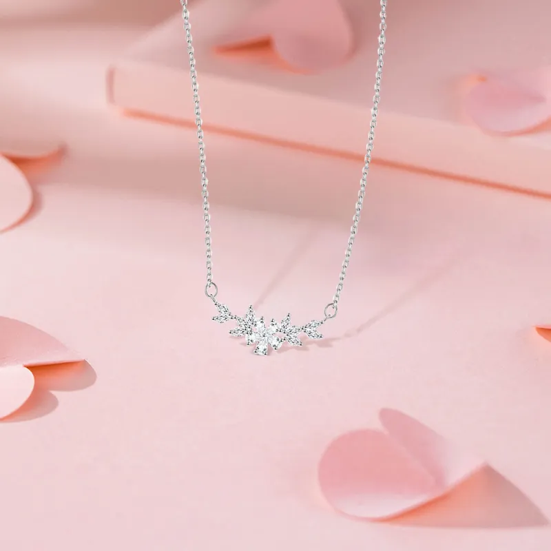 QIANFANGDAHUANGYE White Gold Plated Necklaces Women's-3