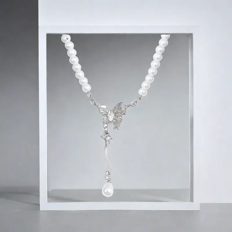 QIANFANGDAHUANGYE Alloy/Resin Necklaces Women's-2