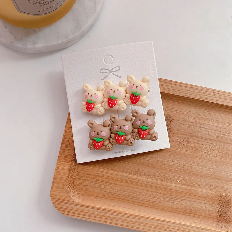 QIANFANGDAHUANGYE Alloy Hair Clips Women's-1