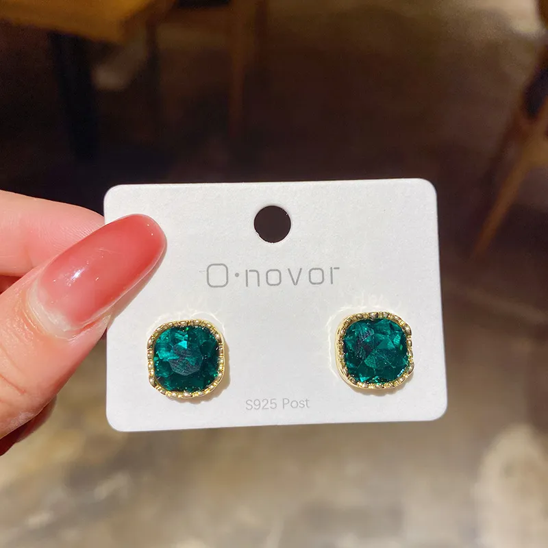 QIANFANGDAHUANGYE Zircon Stud Earrings Women's-2