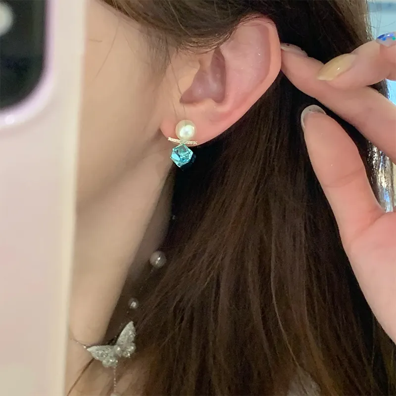QIANFANGDAHUANGYE Zircon S925 Sterling Silver Stud Earrings Women's-1