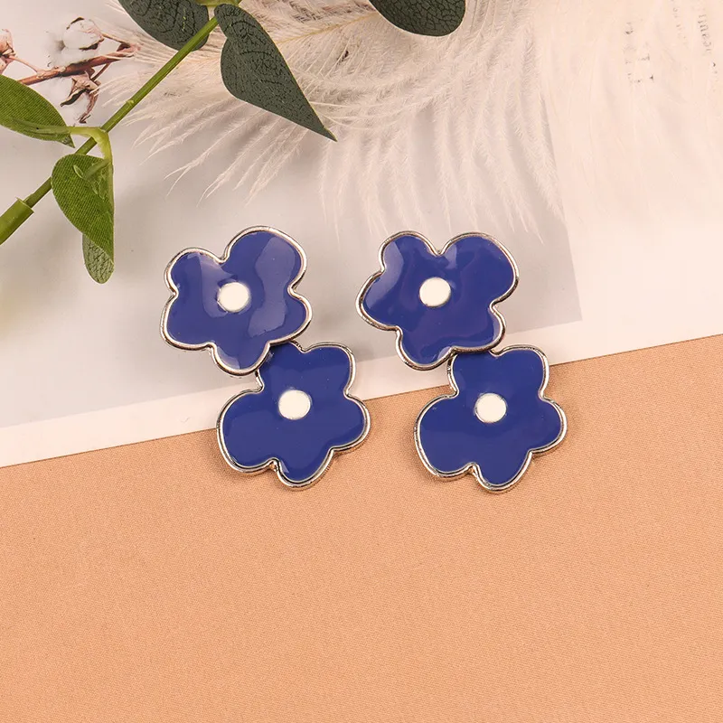 QIANFANGDAHUANGYE Alloy Earrings Women's-1