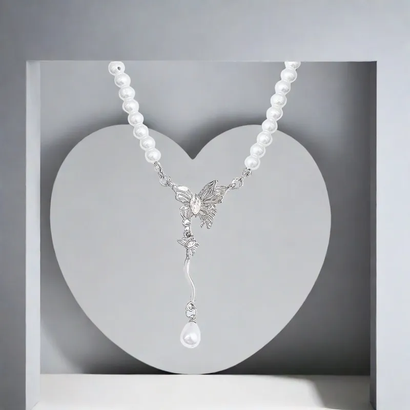 QIANFANGDAHUANGYE Alloy/Resin Necklaces Women's-3