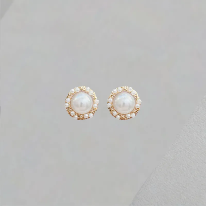QIANFANGDAHUANGYE Alloy Stud Earrings Women's-4
