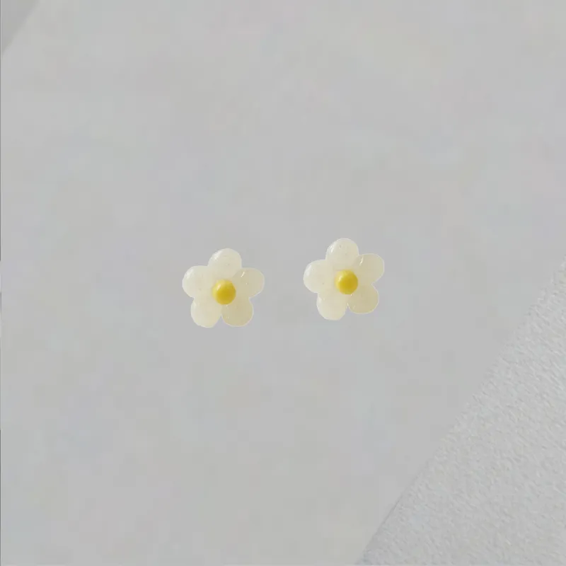 QIANFANGDAHUANGYE Resin Stud Earrings Women's-4